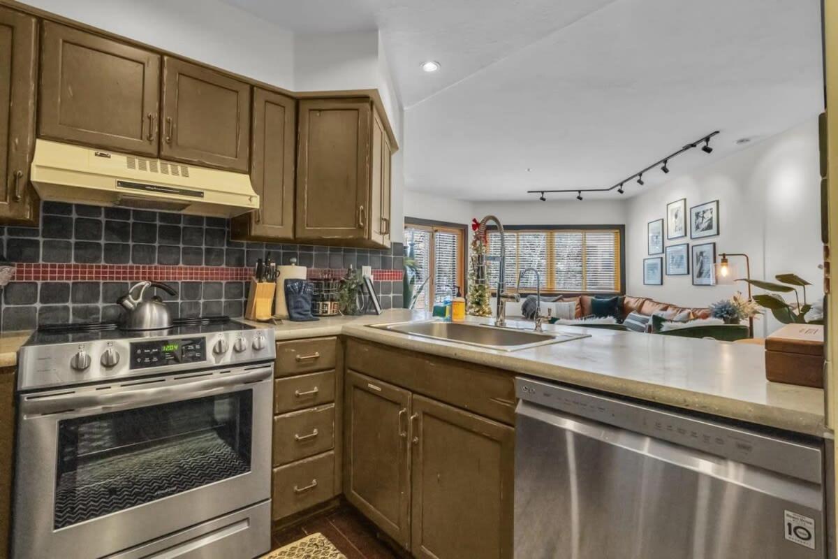 Gorgeous 1Br Steps From Lifts With Private Hot Tub Villa Park City Luaran gambar